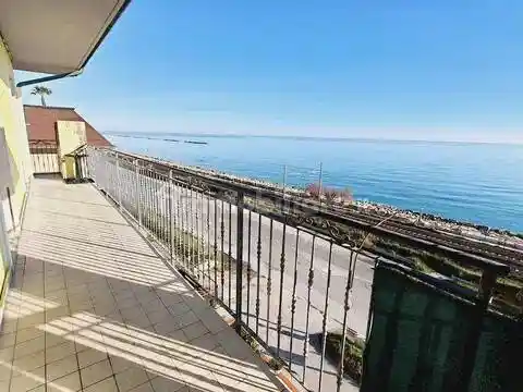 Appartamento in vendita a Grottammare