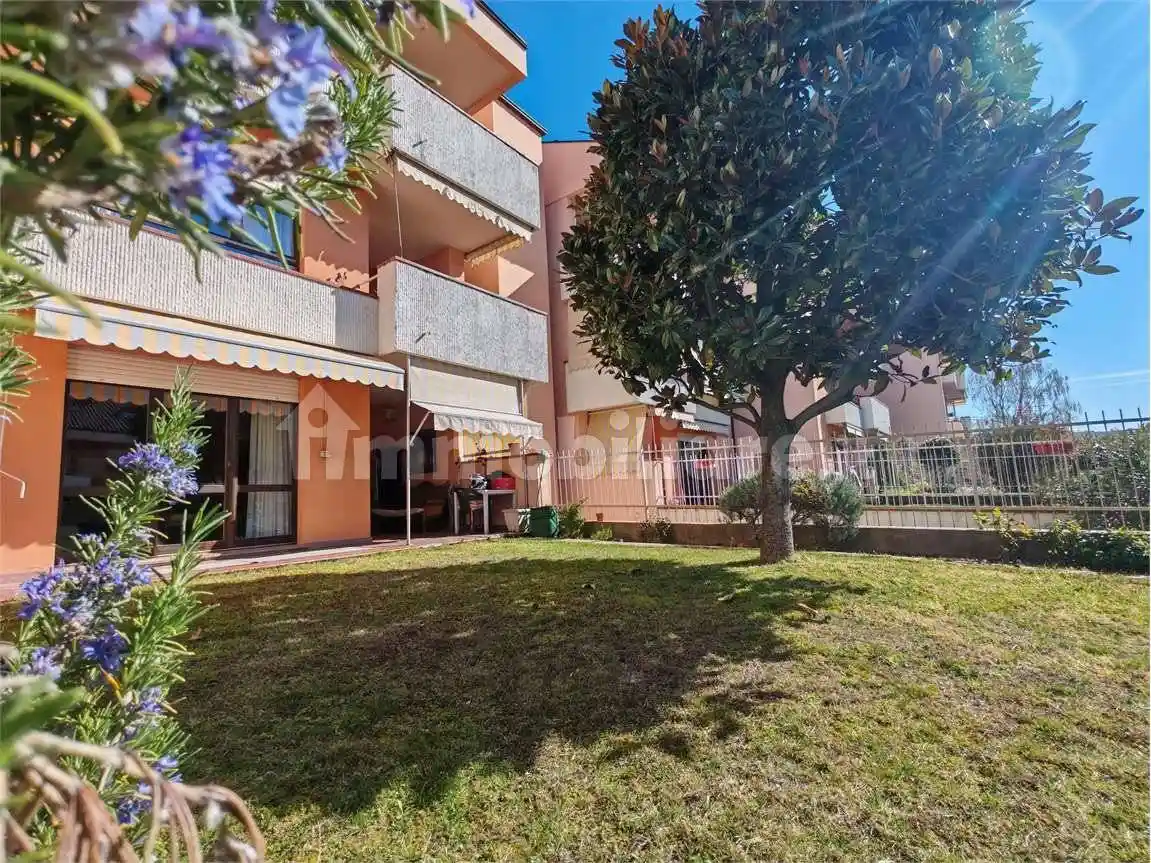 Appartamento in vendita a Trofarello