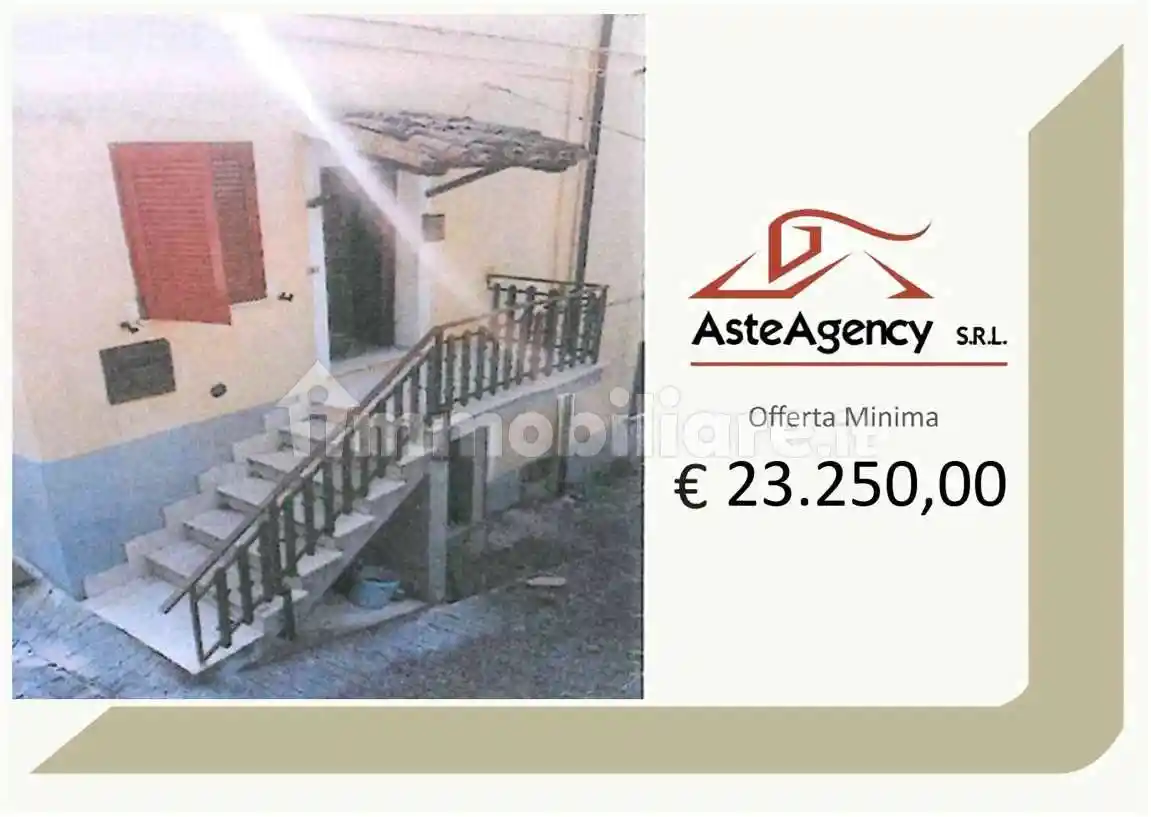 Appartamento in vendita a Sant'Anatolia di Narco