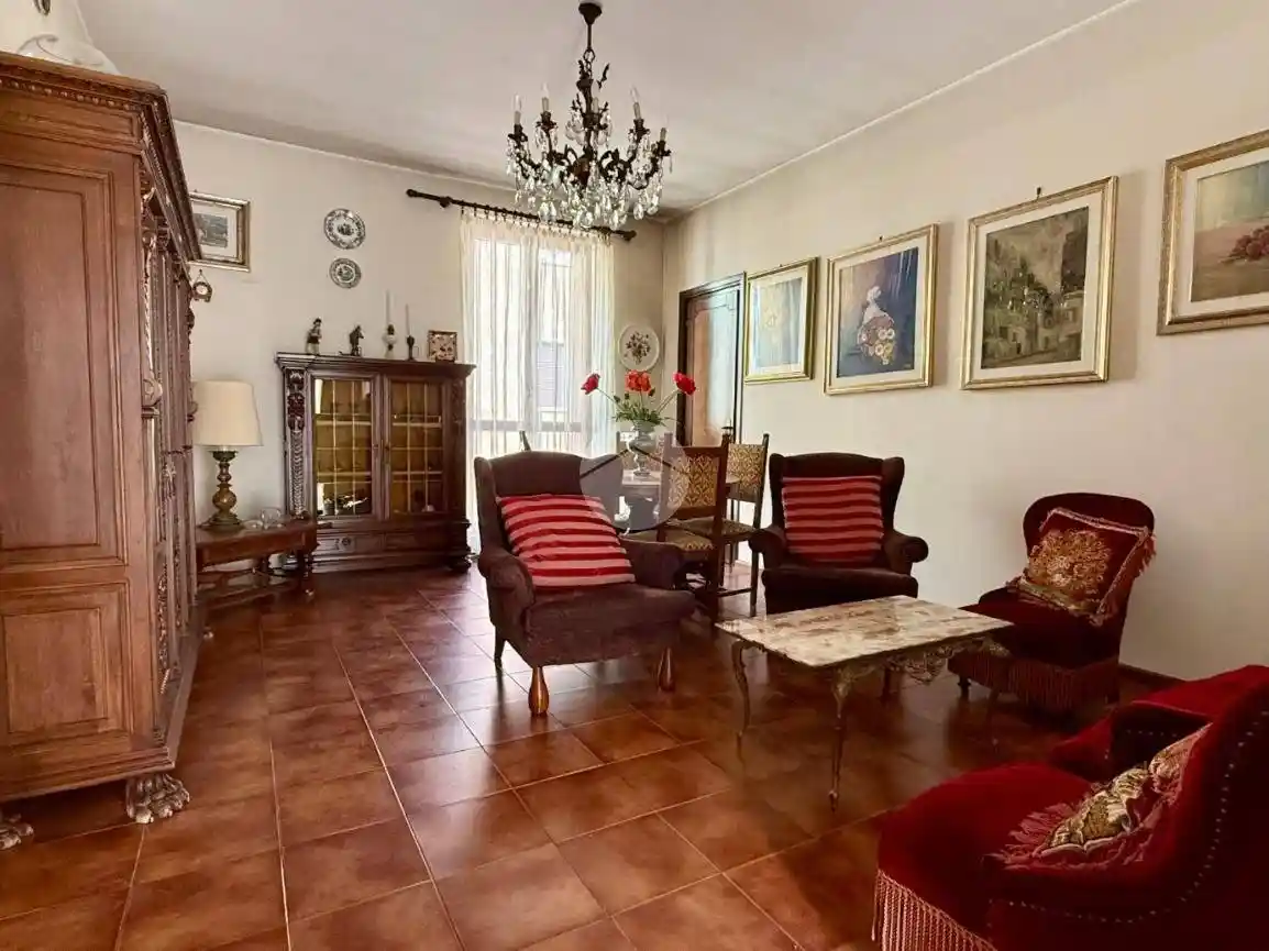 Appartamento in vendita a Asti