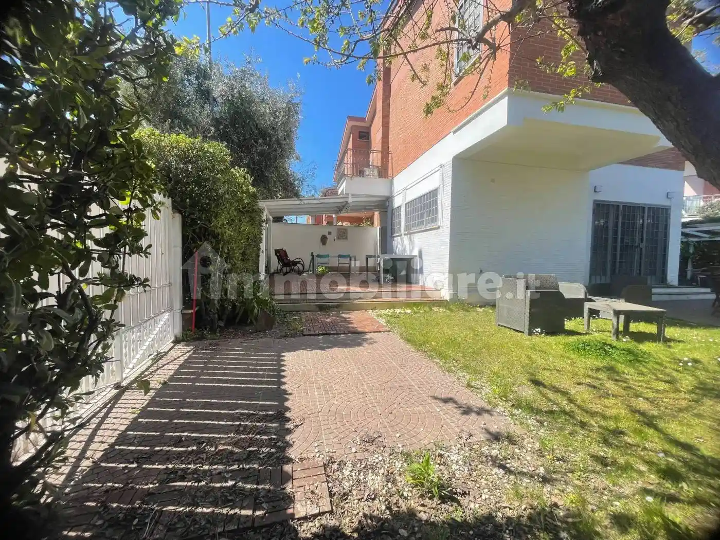 Villa in vendita a Fiumicino