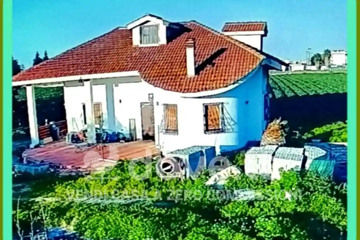 Villa in vendita a Trinitapoli