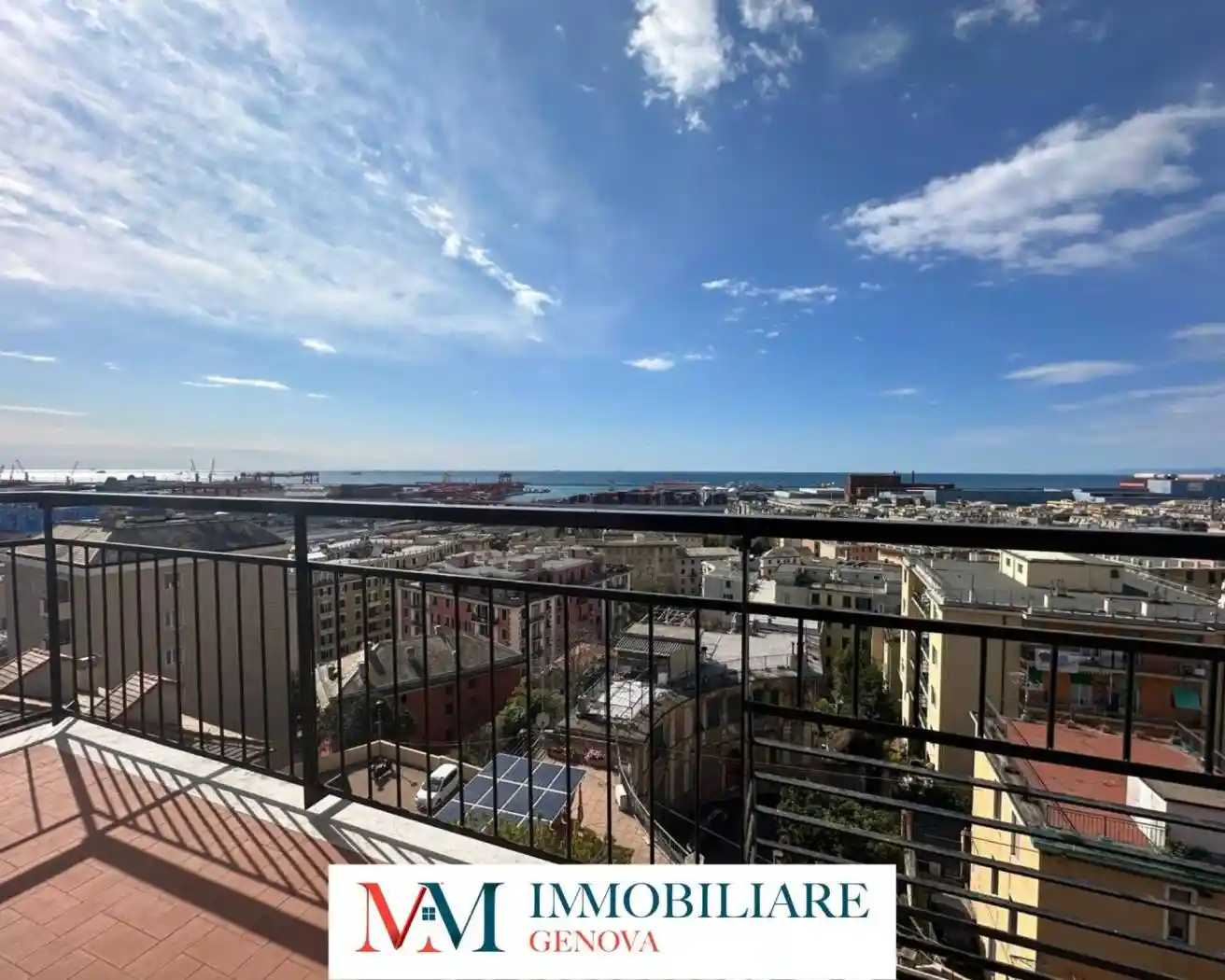 Appartamento in vendita a Genova