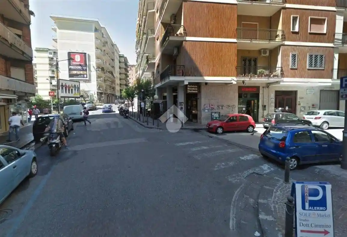 Appartamento in affitto a Napoli