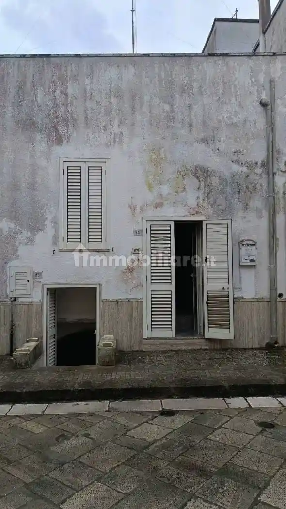 Casa indipendente in vendita a Muro Leccese