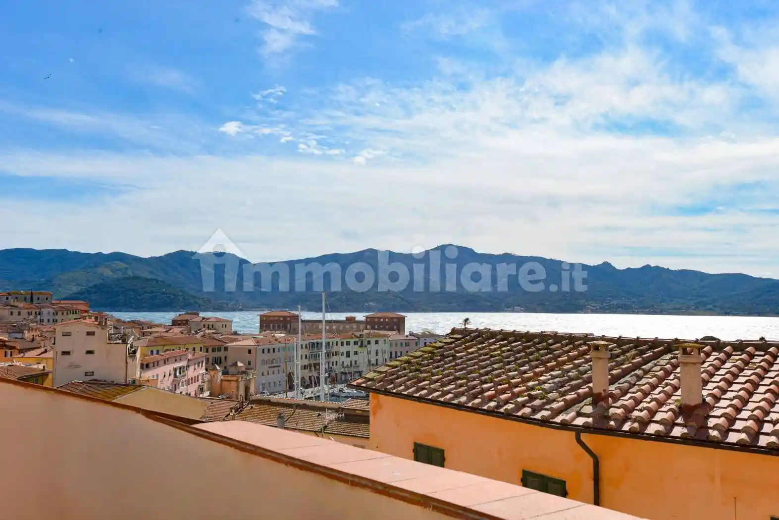 Appartamento in vendita a Portoferraio