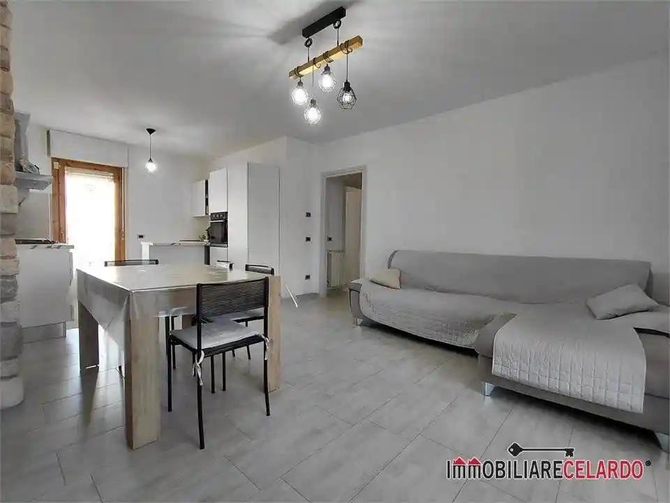 Appartamento in vendita a Colle di Val d'Elsa