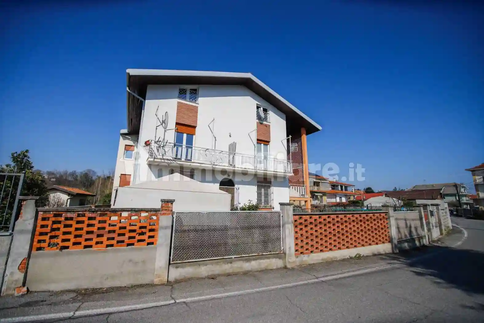 Palazzo - Edificio - foto 2