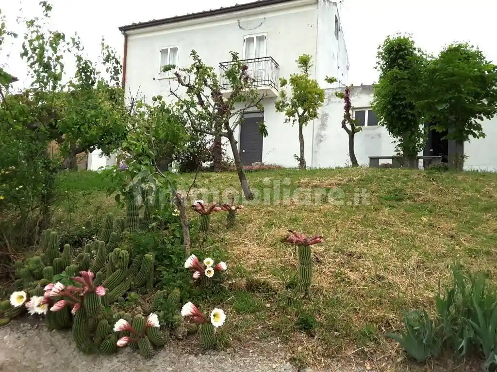 Casa indipendente in vendita a Atessa