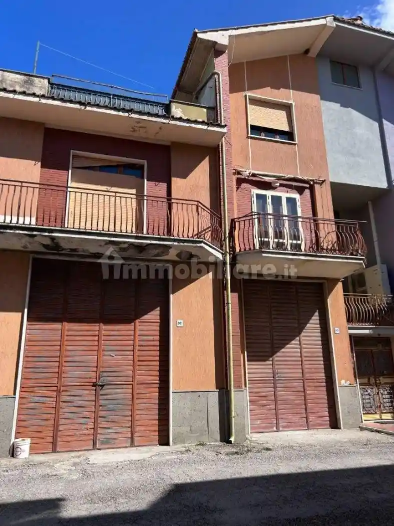 Palazzo - Edificio in vendita a Tuscania
