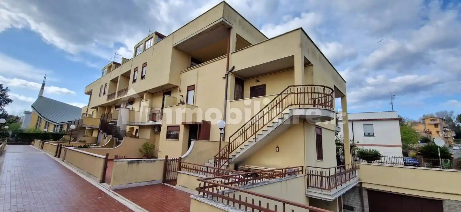 Appartamento in vendita a Genzano di Roma