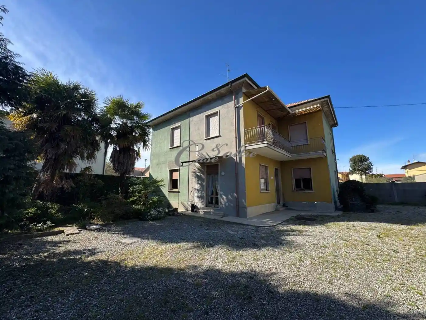 Casa indipendente in vendita a Mariano Comense