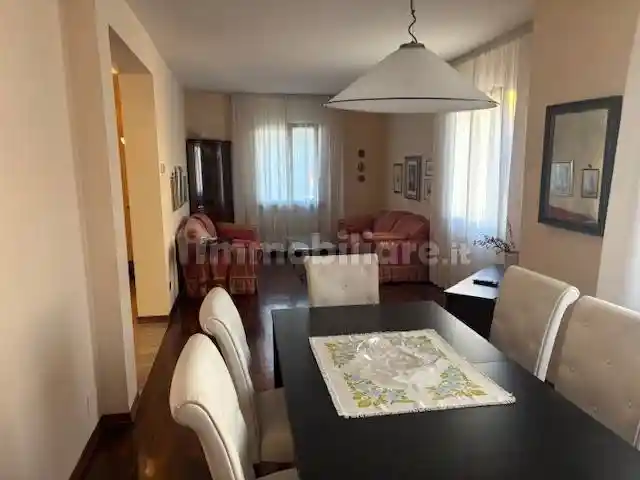 Villa in vendita a Casina