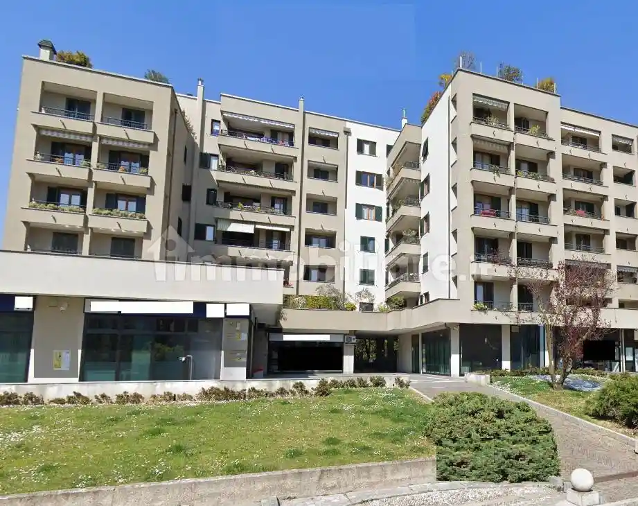 Appartamento in affitto a Vedano al Lambro