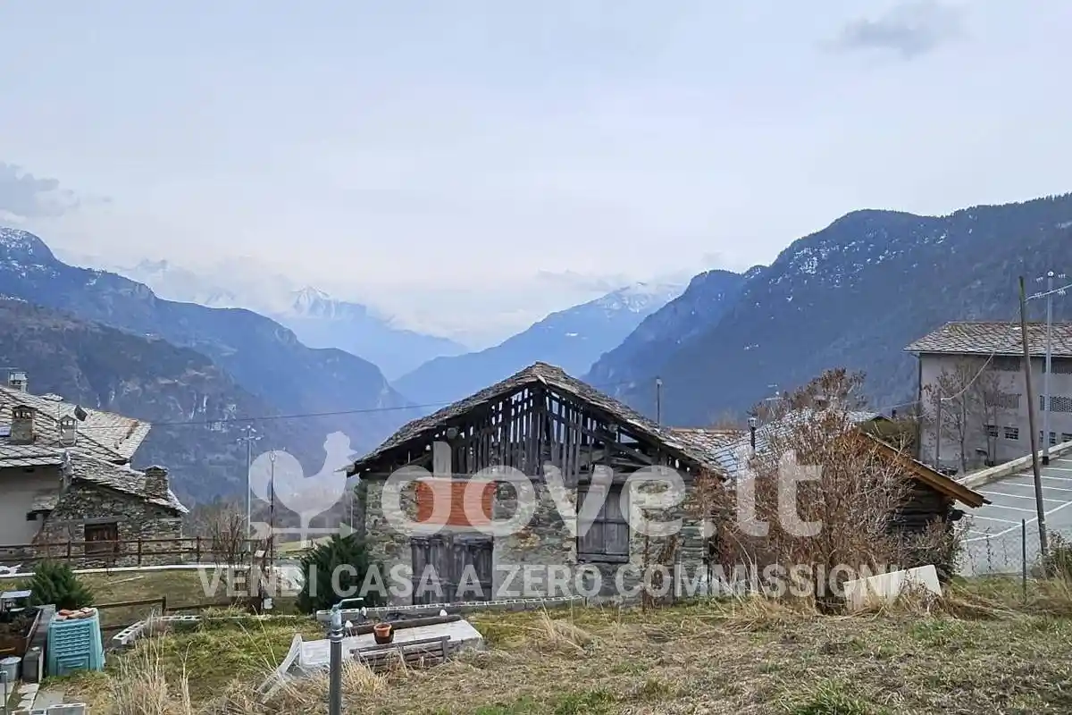 Rustico - Casale in vendita a Torgnon