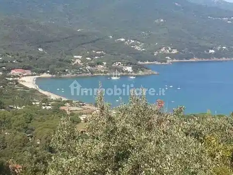 Palazzo - Edificio in vendita a Marciana