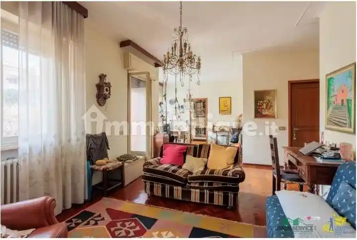 Appartamento in vendita a Parma