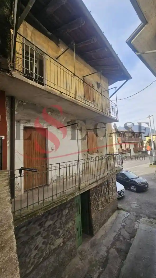 Casa indipendente in vendita a Pradalunga