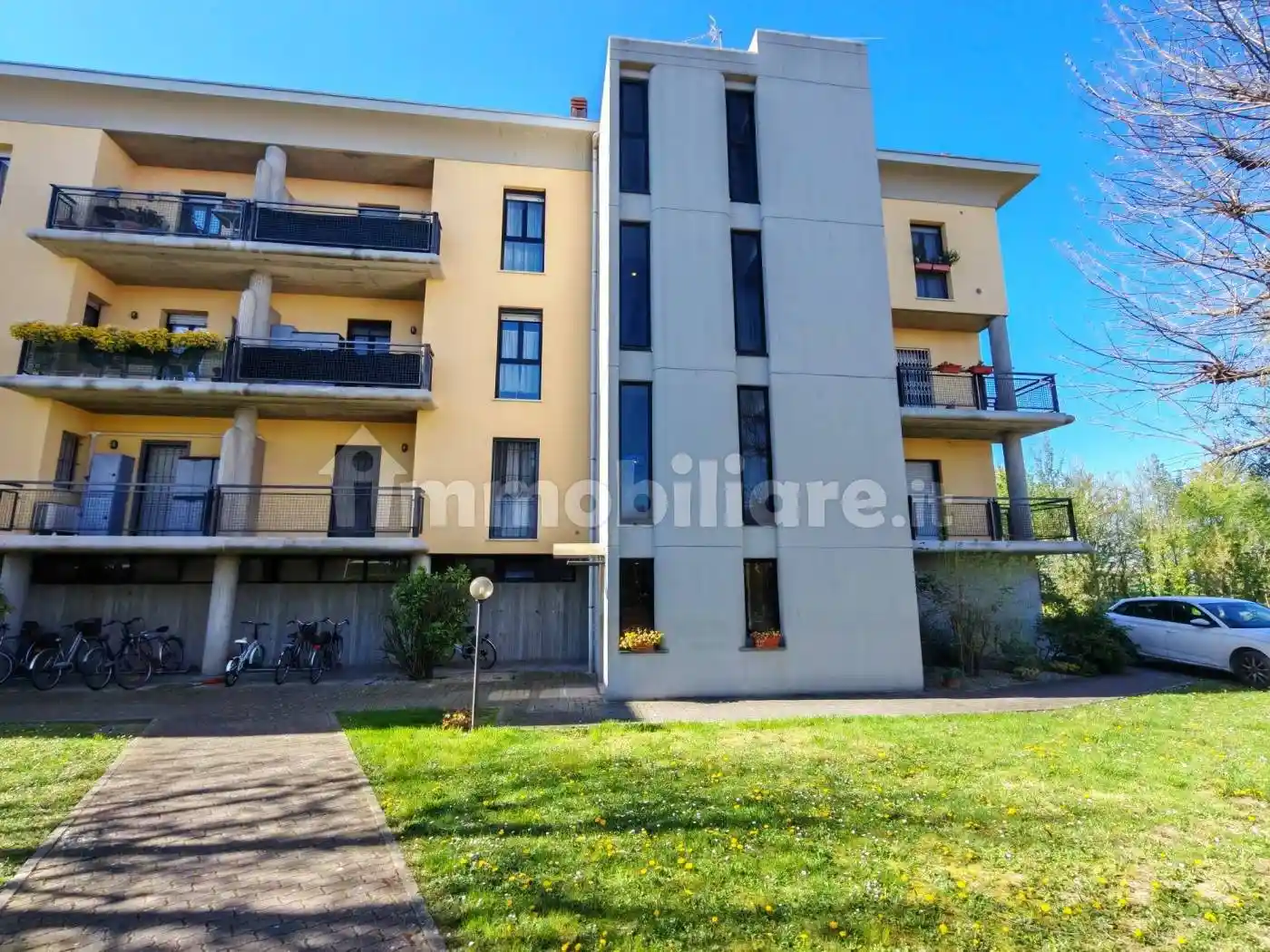 Appartamento in vendita a Forlì