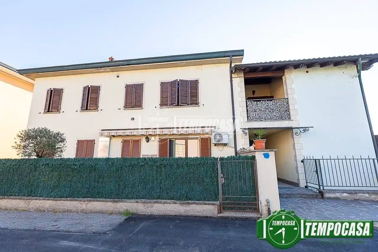 Appartamento in vendita a Pandino