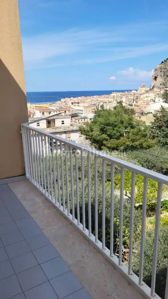 Appartamento in vendita a Cefalù