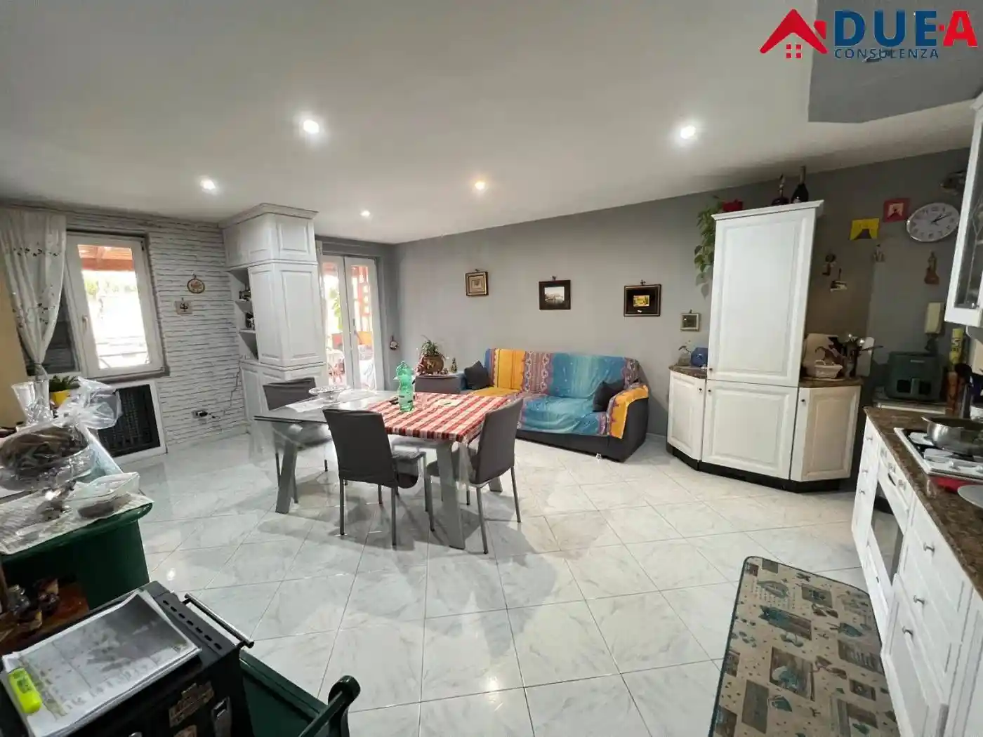 Appartamento in vendita a Napoli