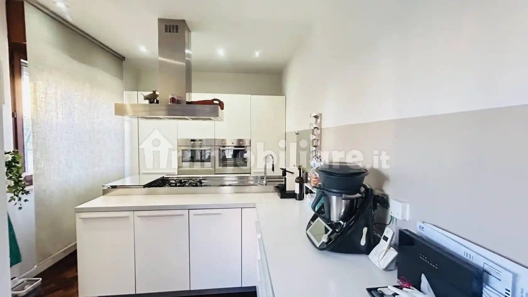 Appartamento in vendita a Monza