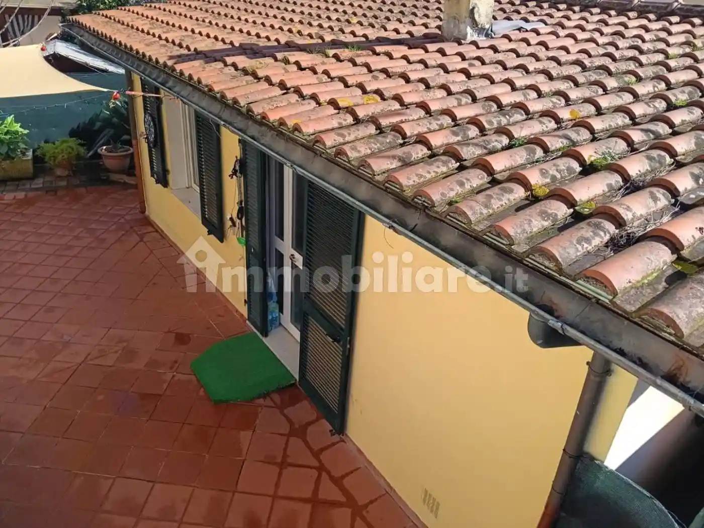 Casa indipendente in vendita a Massa