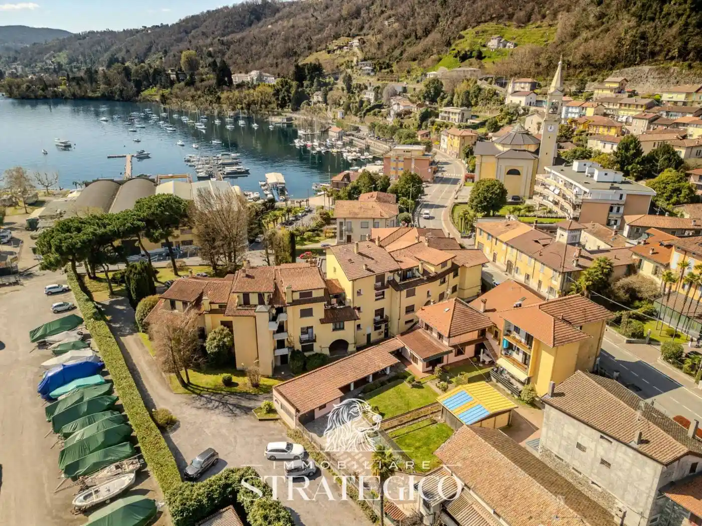 Appartamento in vendita a Lesa