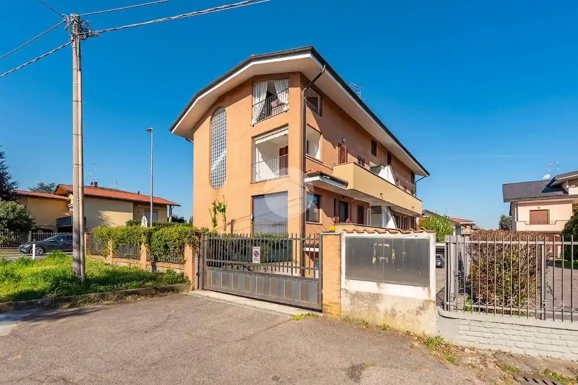 Appartamento in vendita a Uboldo