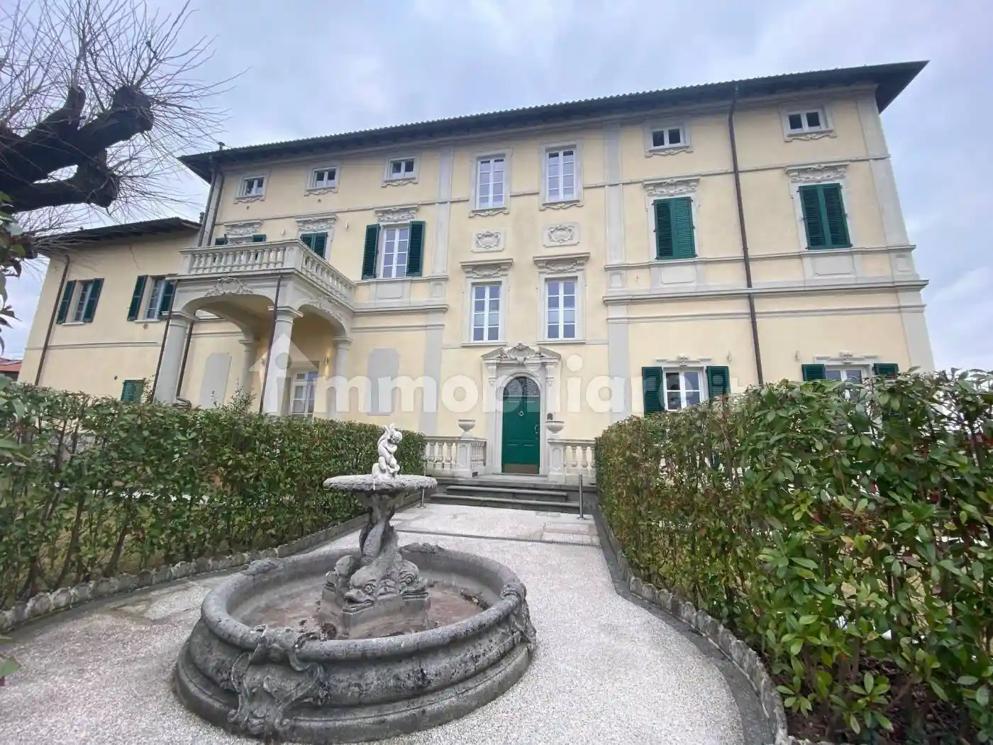 Appartamento in affitto a Montano Lucino