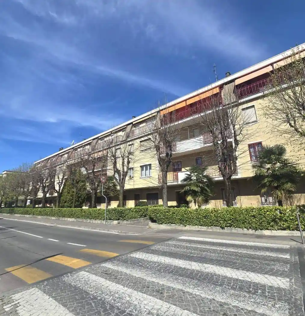 Appartamento in vendita a Carugate