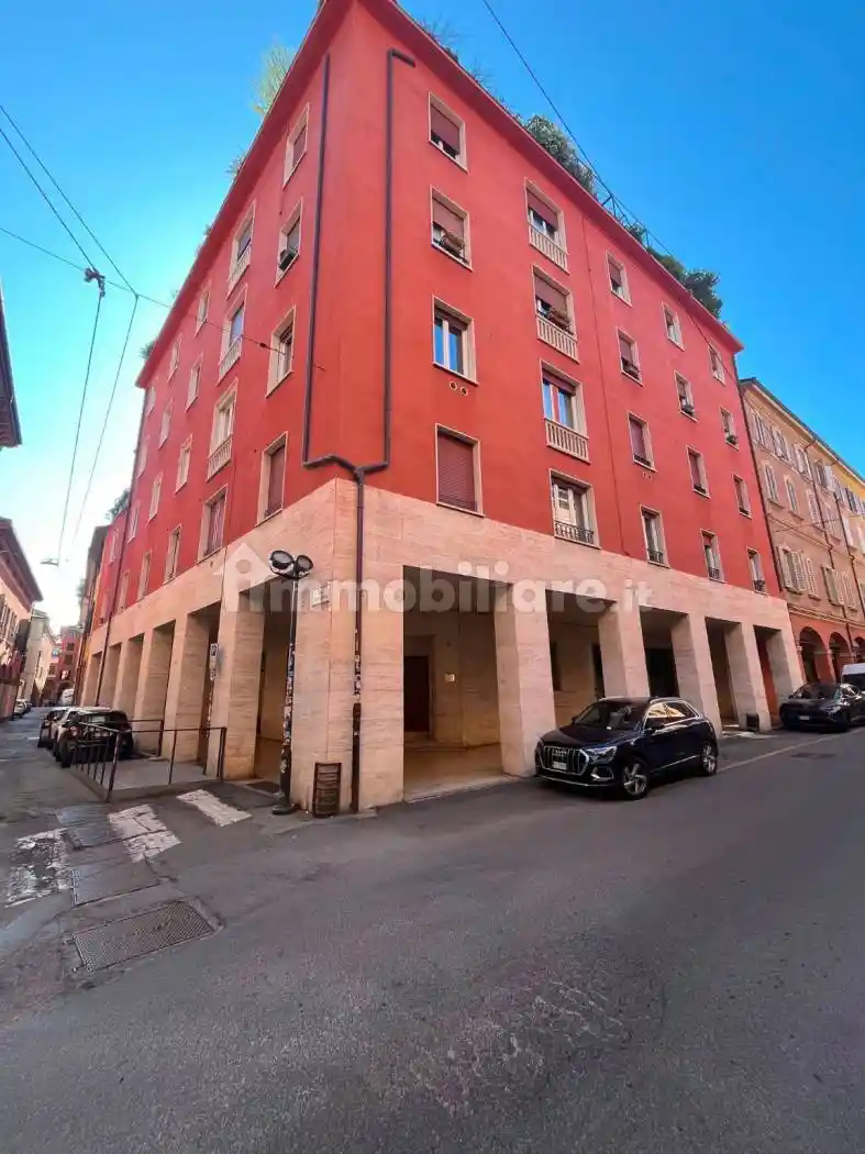 Appartamento in affitto a Bologna