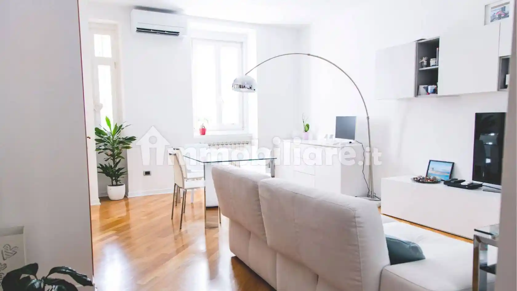 Appartamento in vendita a Trieste