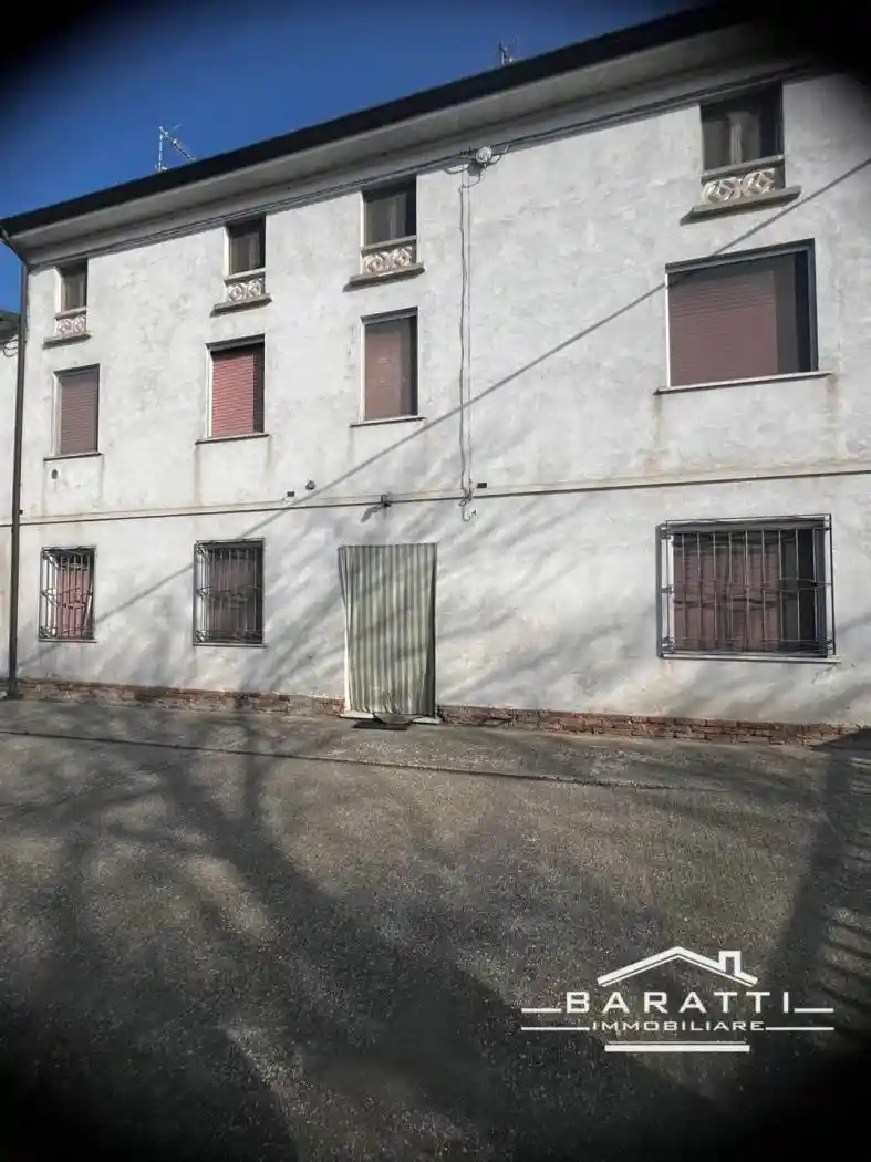 Casa indipendente in vendita a Motteggiana