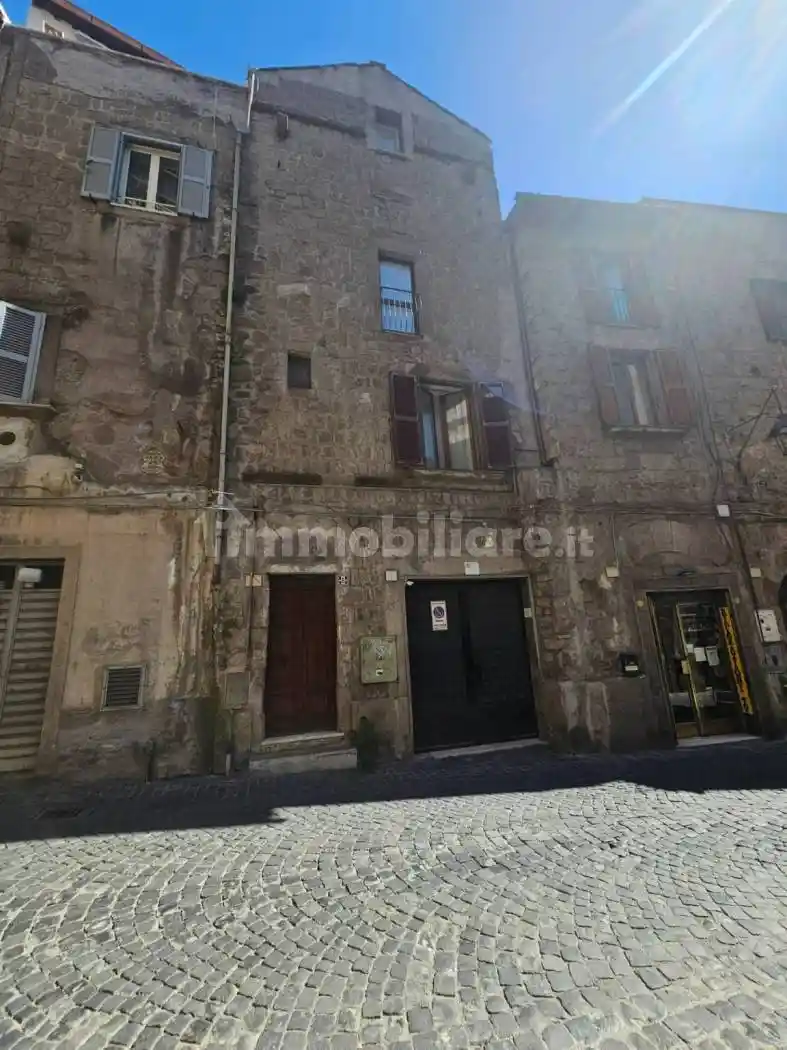 Appartamento in vendita a Viterbo