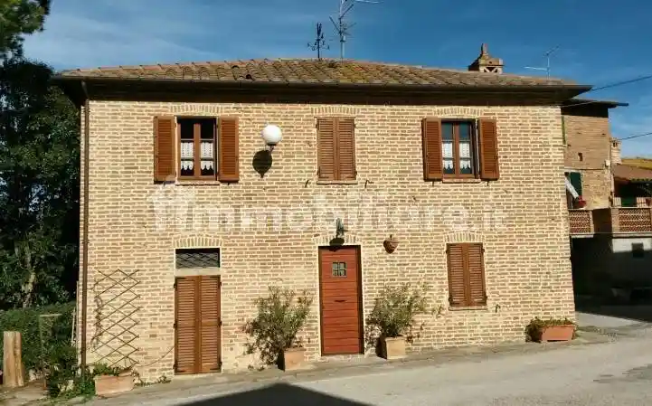 Casa indipendente in vendita a Castiglione del Lago