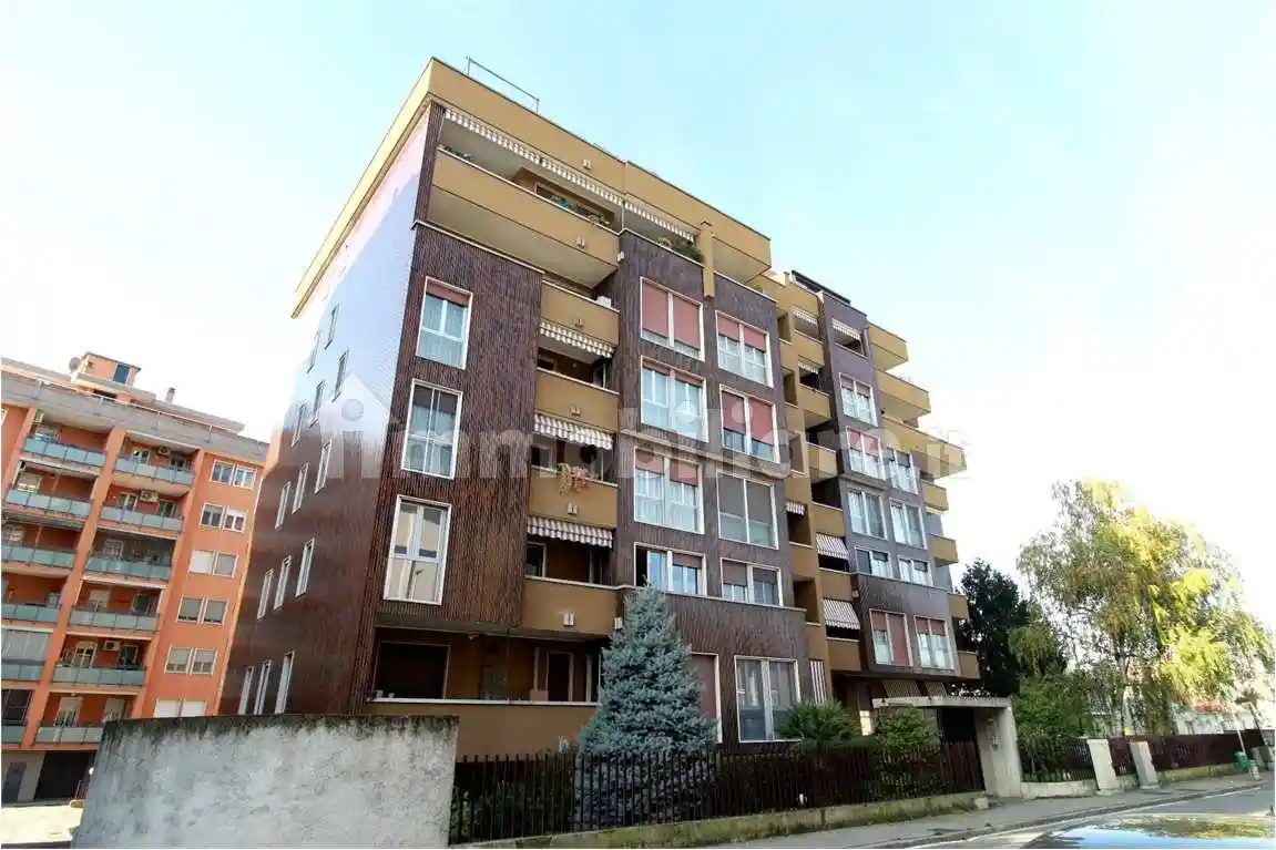 Appartamento in vendita a Novara