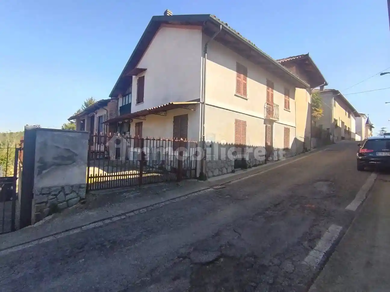 Rustico - Casale in vendita a Asti