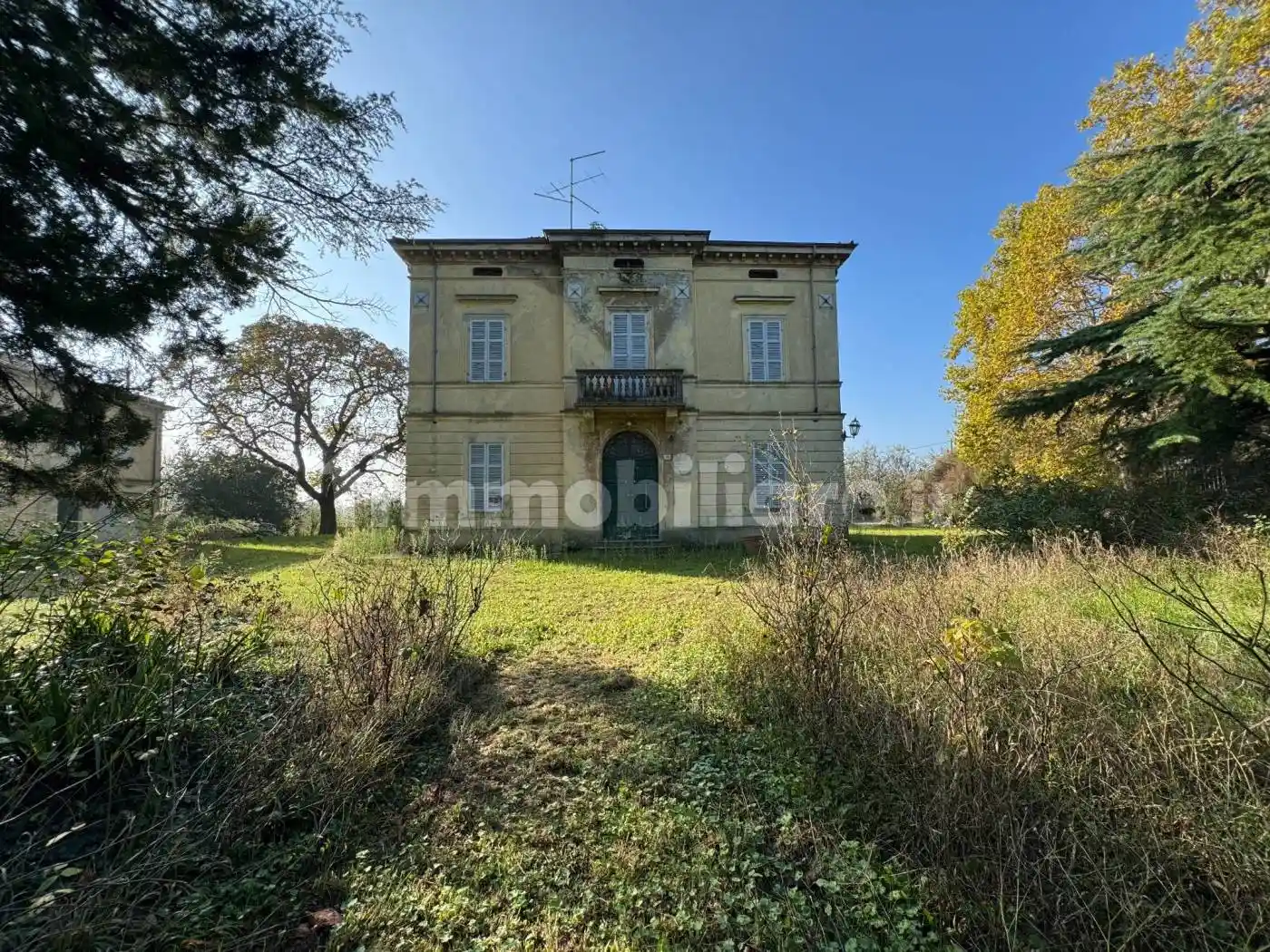 Villa in vendita a Traversetolo