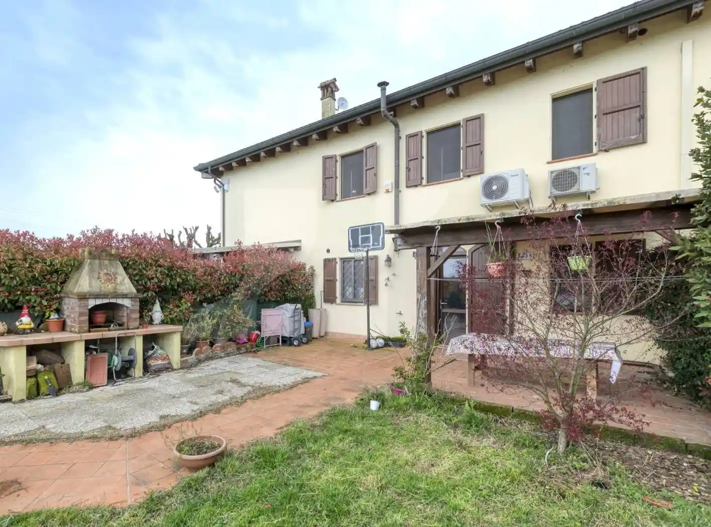 Villa in vendita a Medicina