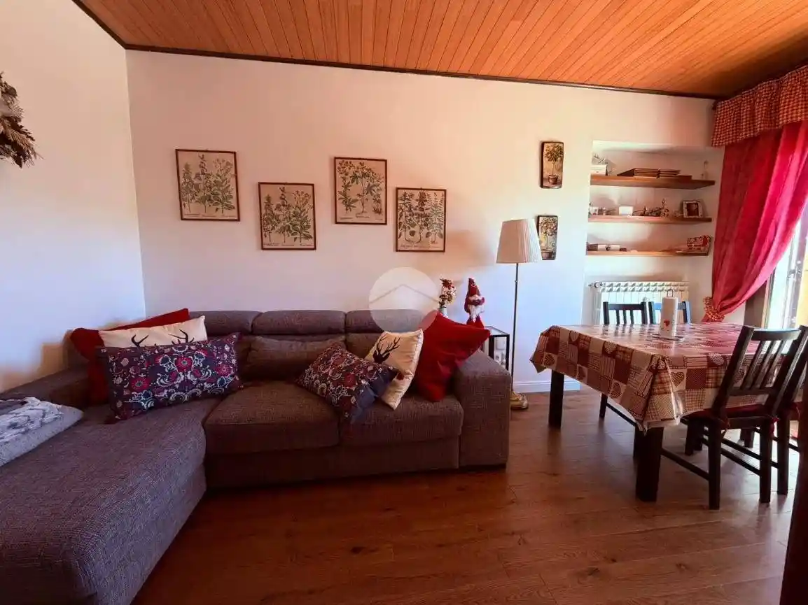 Appartamento in vendita a Rocca di Mezzo