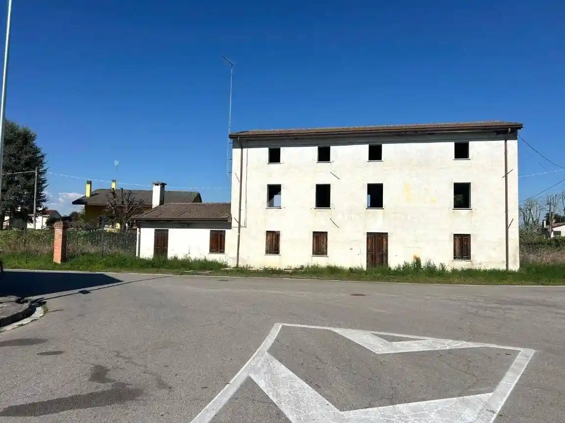 Casa indipendente in vendita a Spresiano