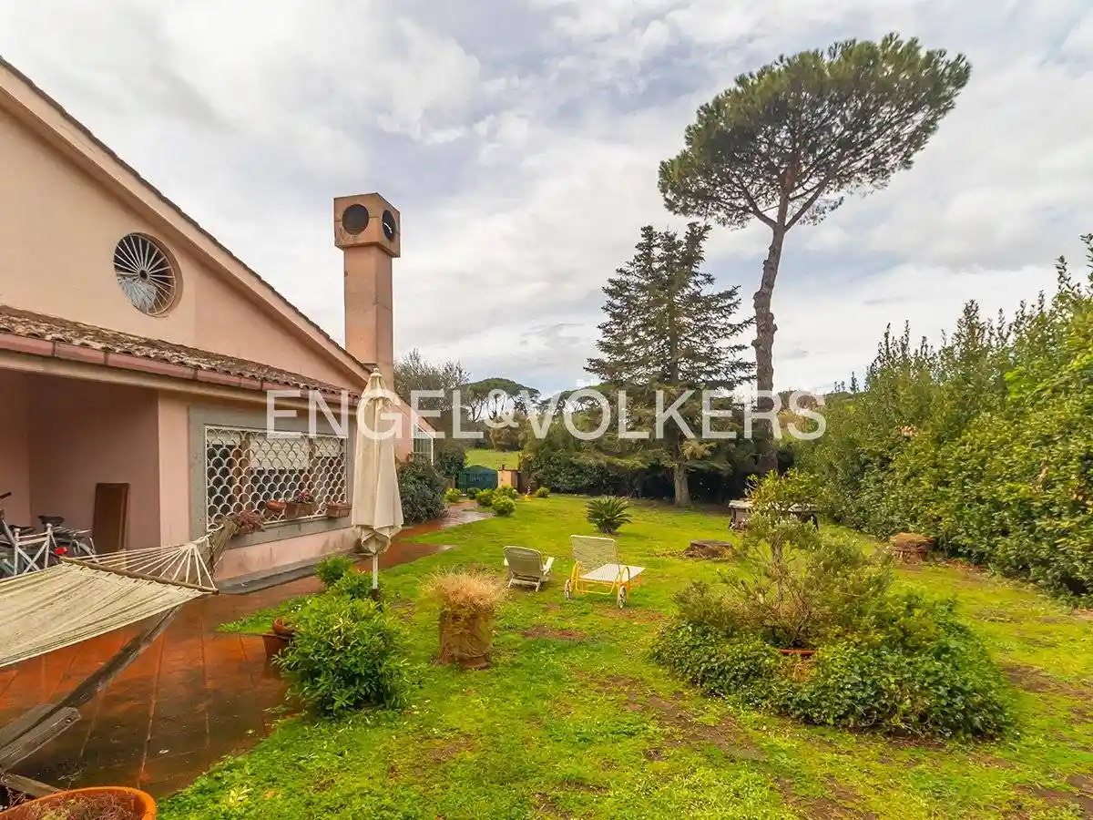 Villa in affitto a Roma