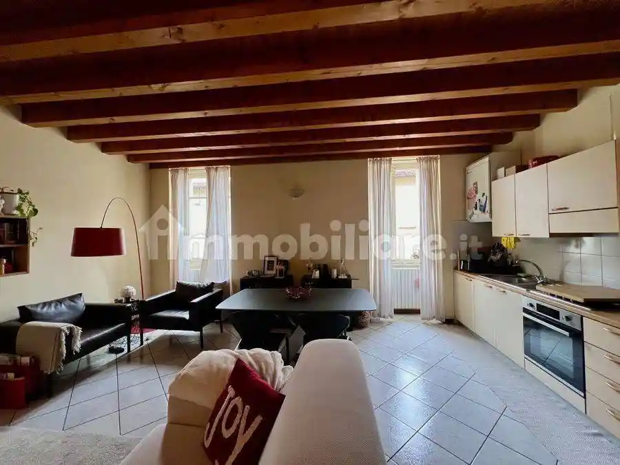 Appartamento in affitto a Brescia