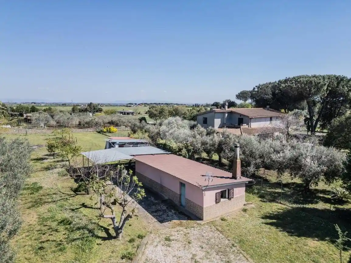 Casa indipendente in vendita a Roma