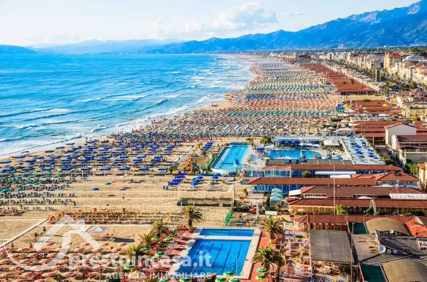 Villa in vendita a Forte dei Marmi