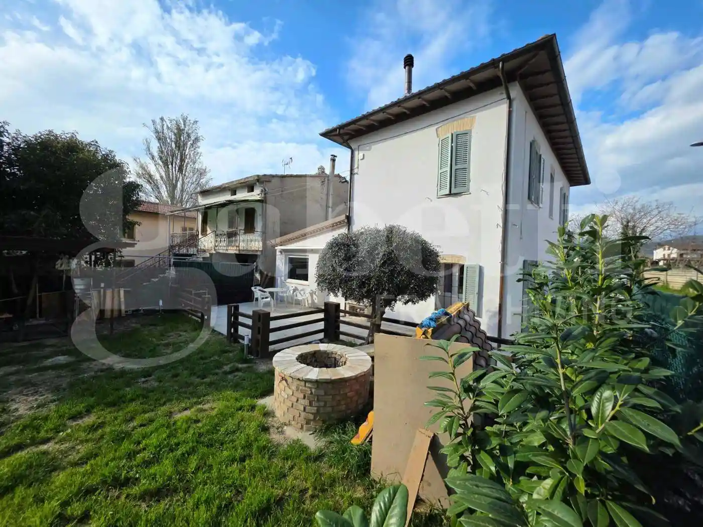 Casa indipendente in vendita a Bastia Umbra