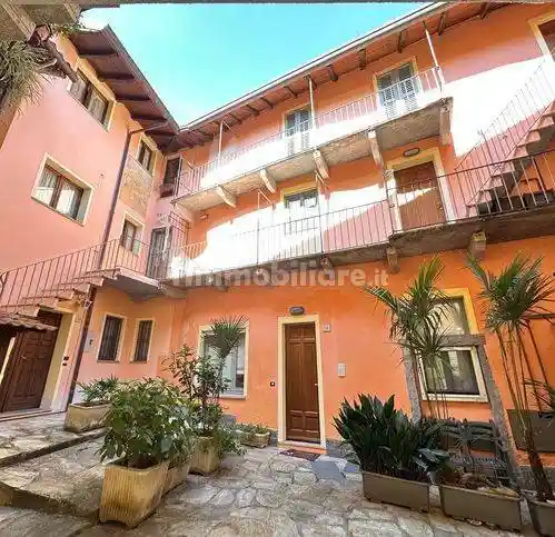 Appartamento in vendita a Lesa