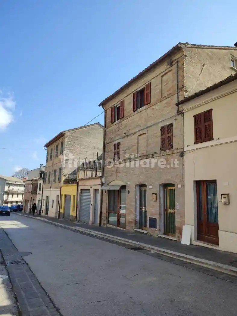 Appartamento in vendita a Monte Urano